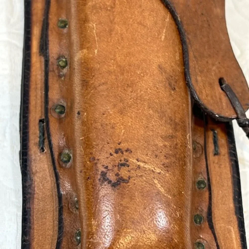 VTG '74 Handmade Brown Leather Tool/Knife Holder for Belt Rugged 6.5